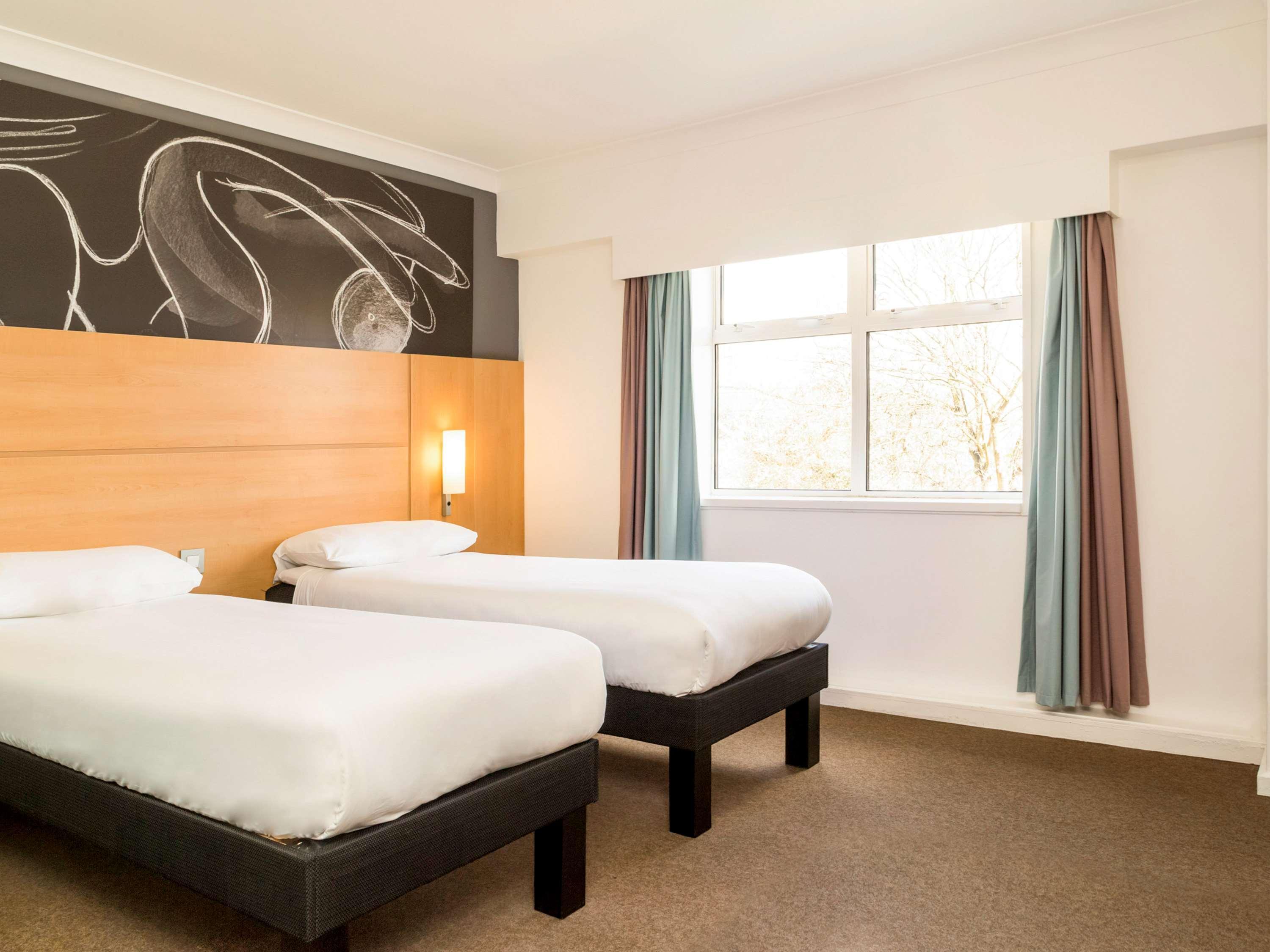 Ibis Styles York Centre Hotel Exterior photo