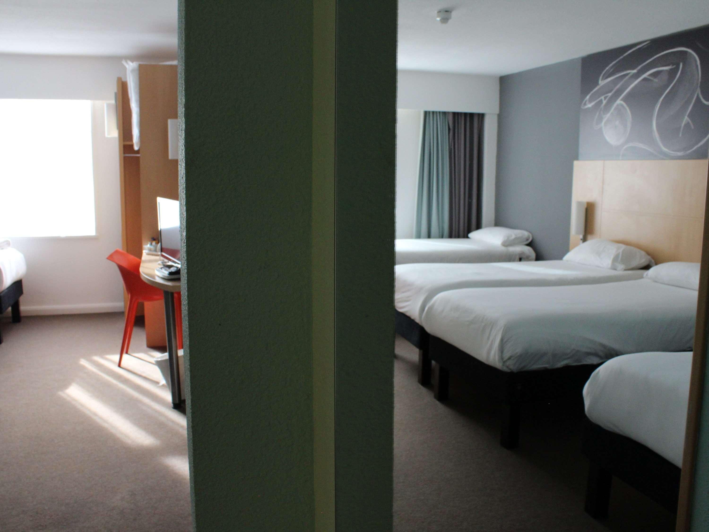 Ibis Styles York Centre Hotel Exterior photo